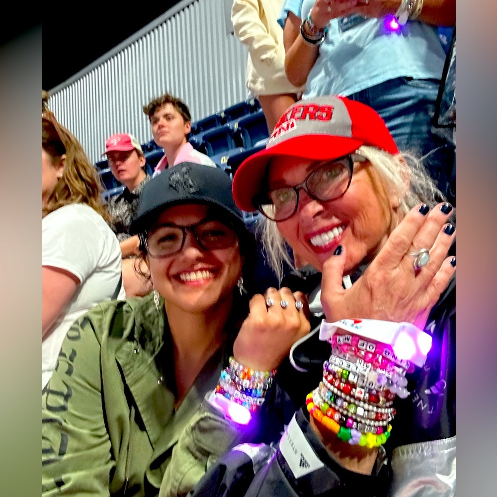 Meet your Posher, Theresa